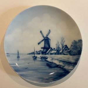 Delft plate (antique)
